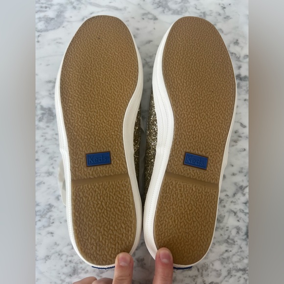 NWT Keds x Kate Spade Champion Glitter Runner in Gold, Size 9 - Picture 9 of 9